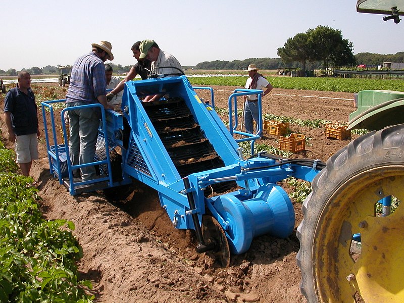 burgonya betakarítógép burgonya betakarítógép