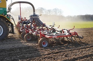 Pályázott az ATK-ban hígtrágya kijuttató injektorokra? Hígtrágya injektorok szinte minden feladatra és körülményre! Pályázott az ATK-ban hígtrágya kijuttató injektorokra? Hígtrágya injektorok szinte minden feladatra és körülményre!